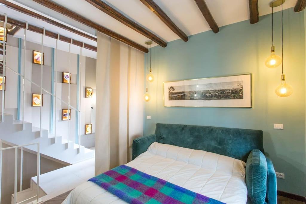 Frangipane 31 Monti Terrace Apartment Rome