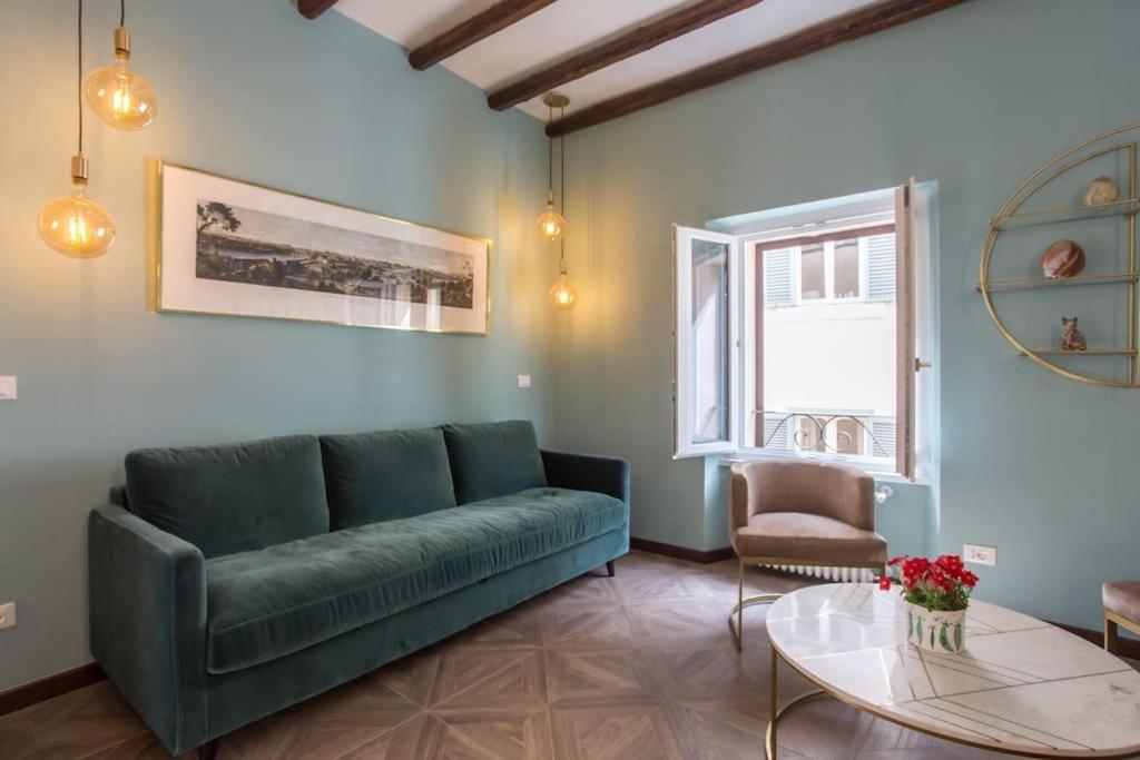 Frangipane 31 Monti Terrace Apartment *